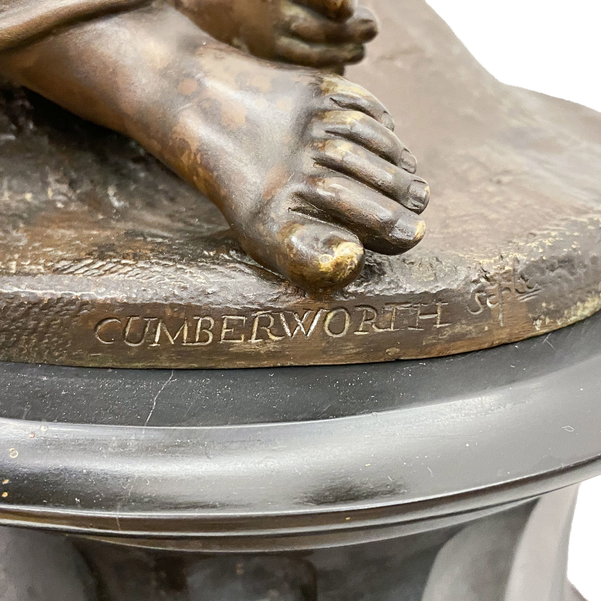 Orologio con scultura 