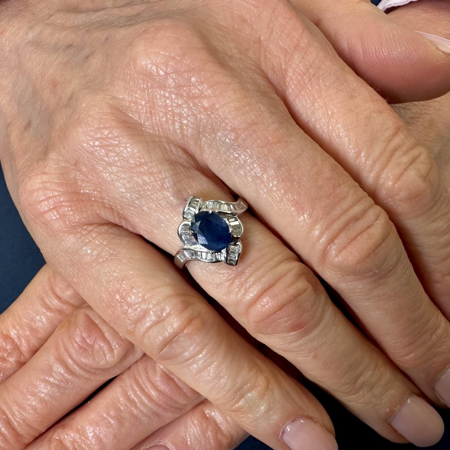 Anello zaffiro