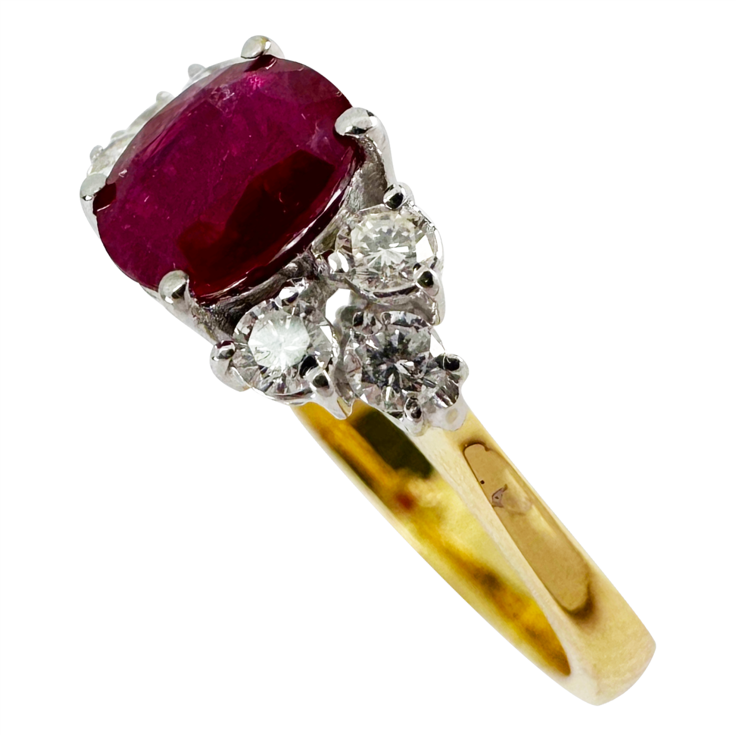 Anello rubino