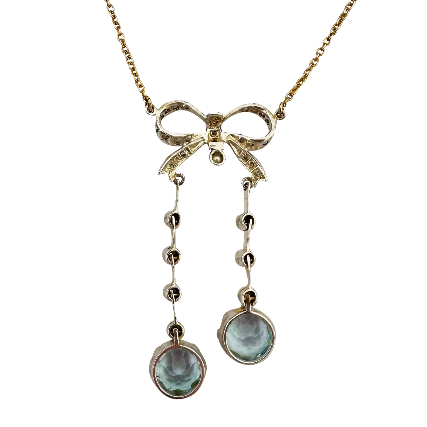 Collana fiocco